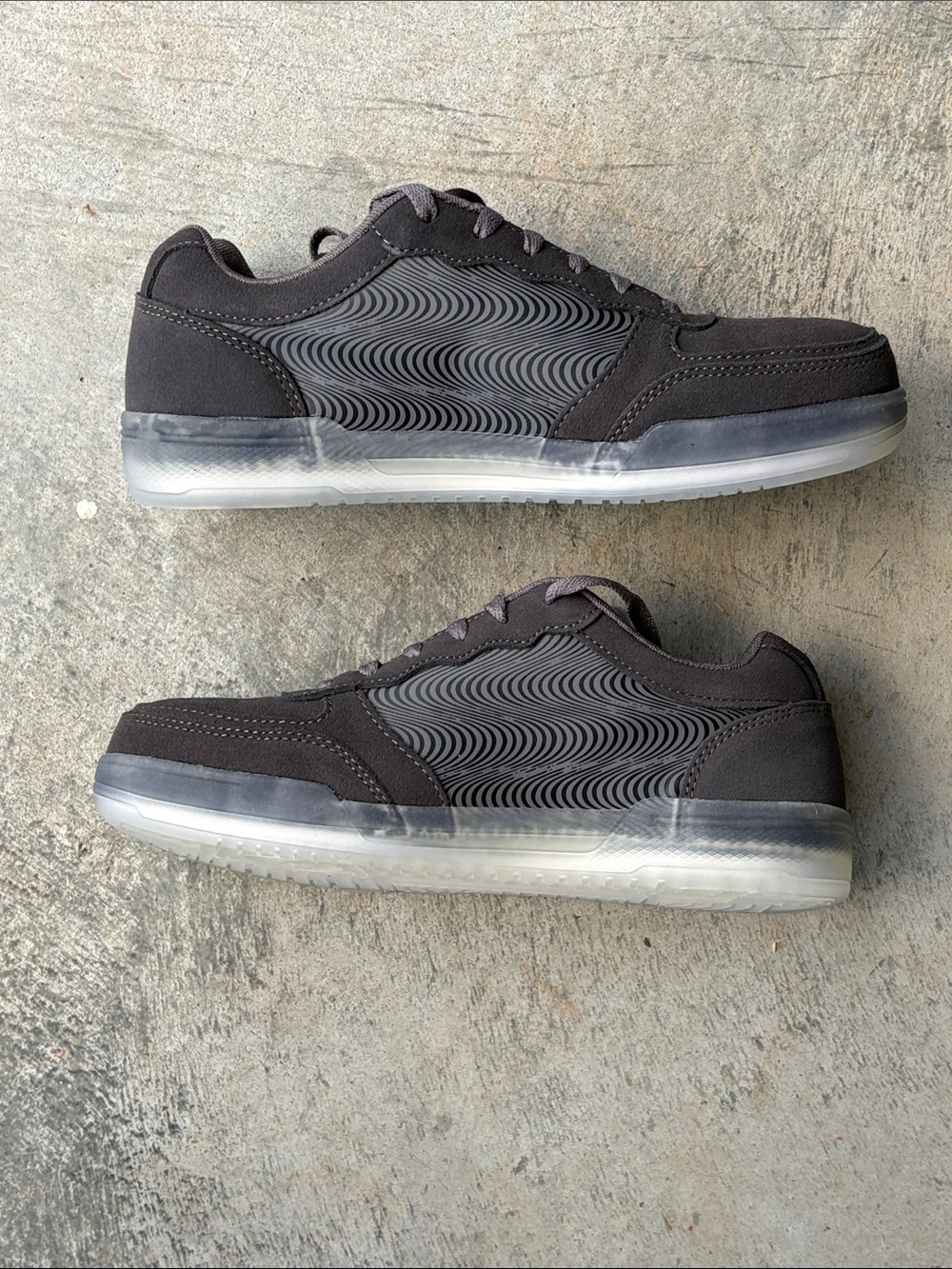 Volcom Men’s Taupe Gray saftey shoes